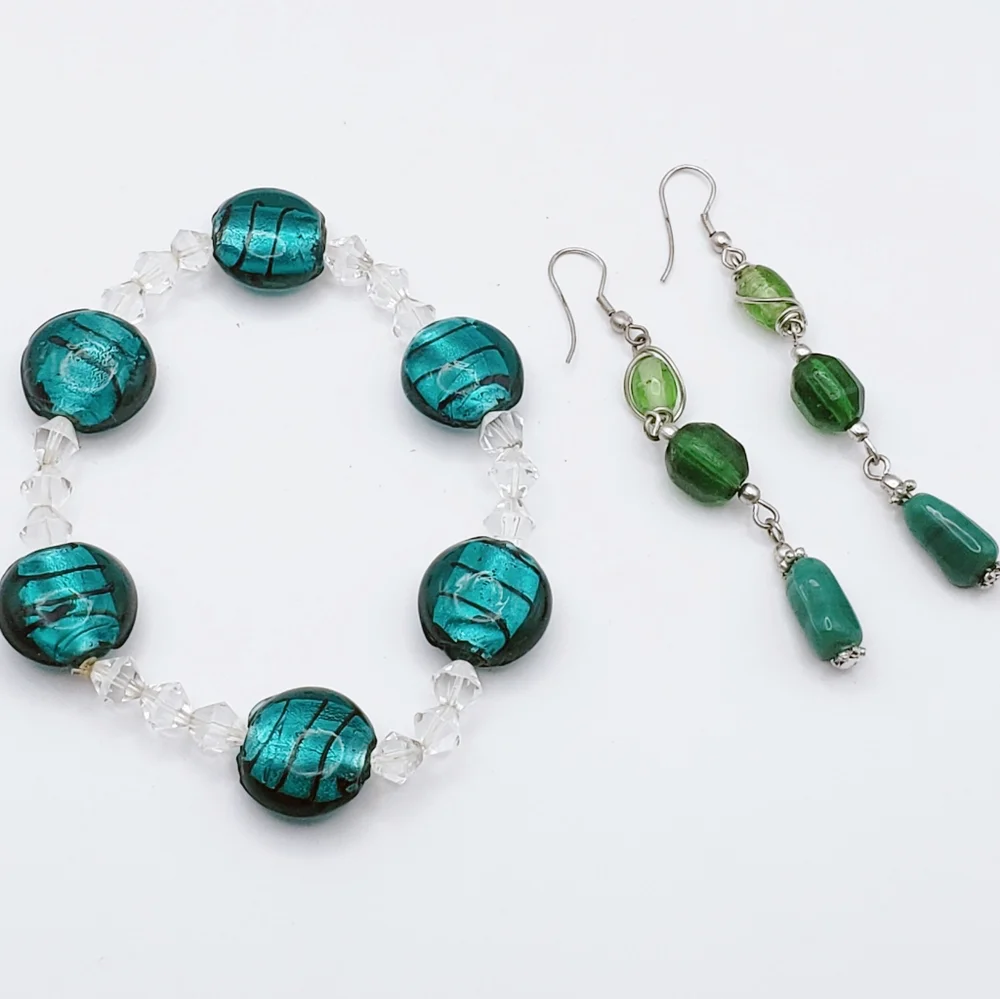 Bracelet and Dangly Earrings Set Turquoise and Green Silver Tone - Picture 6 of 6